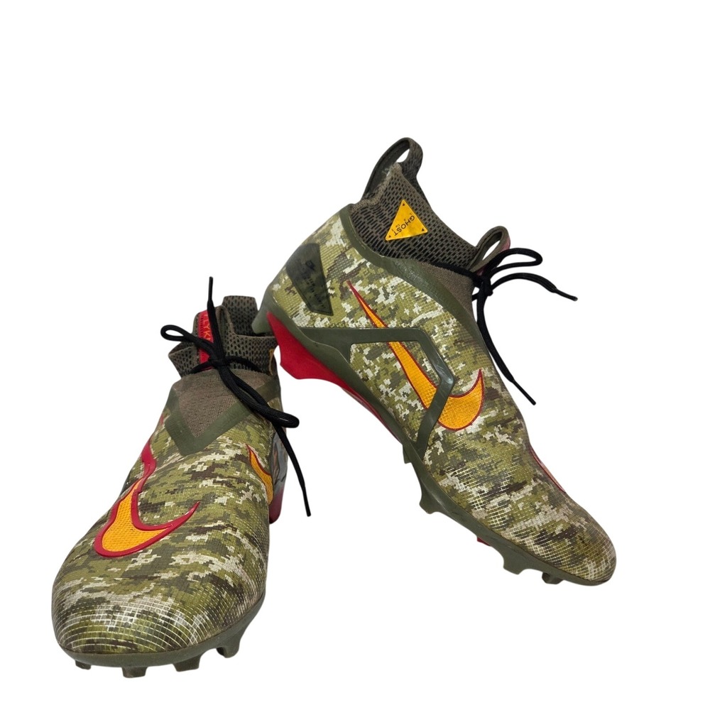 Travis Kelce Nike Alpha Menace Elite 2 Football Cleats Mens Digital Camo